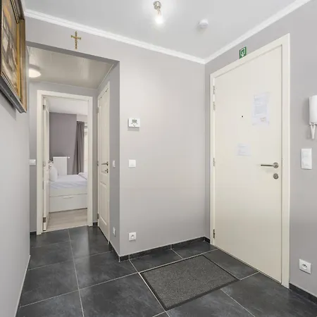 Apartment Near Seafront In Bruges, Cleaning Included