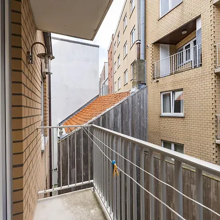 Apartment Near Seafront In Bruges, Cleaning Included *